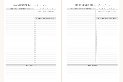 Visuel de l'agenda Alix représentant 2 pages avec un planning quotidien. Sur chacune de ces pages, vous trouverez : vos rdv et évènements du jour, un encart pour les fêtes et anniversaire ; une to do list ainsi qu'un espace de notes.